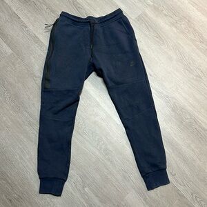 Men’s Nike joggers size small